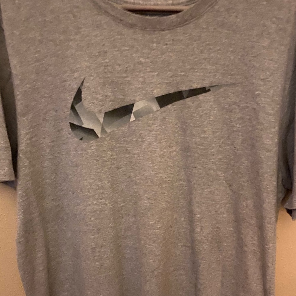 Men’s Nike DriFit Tee